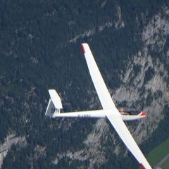 Flugwegposition um 12:29:19: Aufgenommen in der Nähe von Gemeinde Saalfelden am Steinernen Meer, 5760 Saalfelden am Steinernen Meer, Österreich in 2862 Meter
